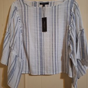 Romeo & Juliet Couture Crop Top Size Medium Ruffles